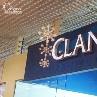 Signboard with the volumetric letters on the store